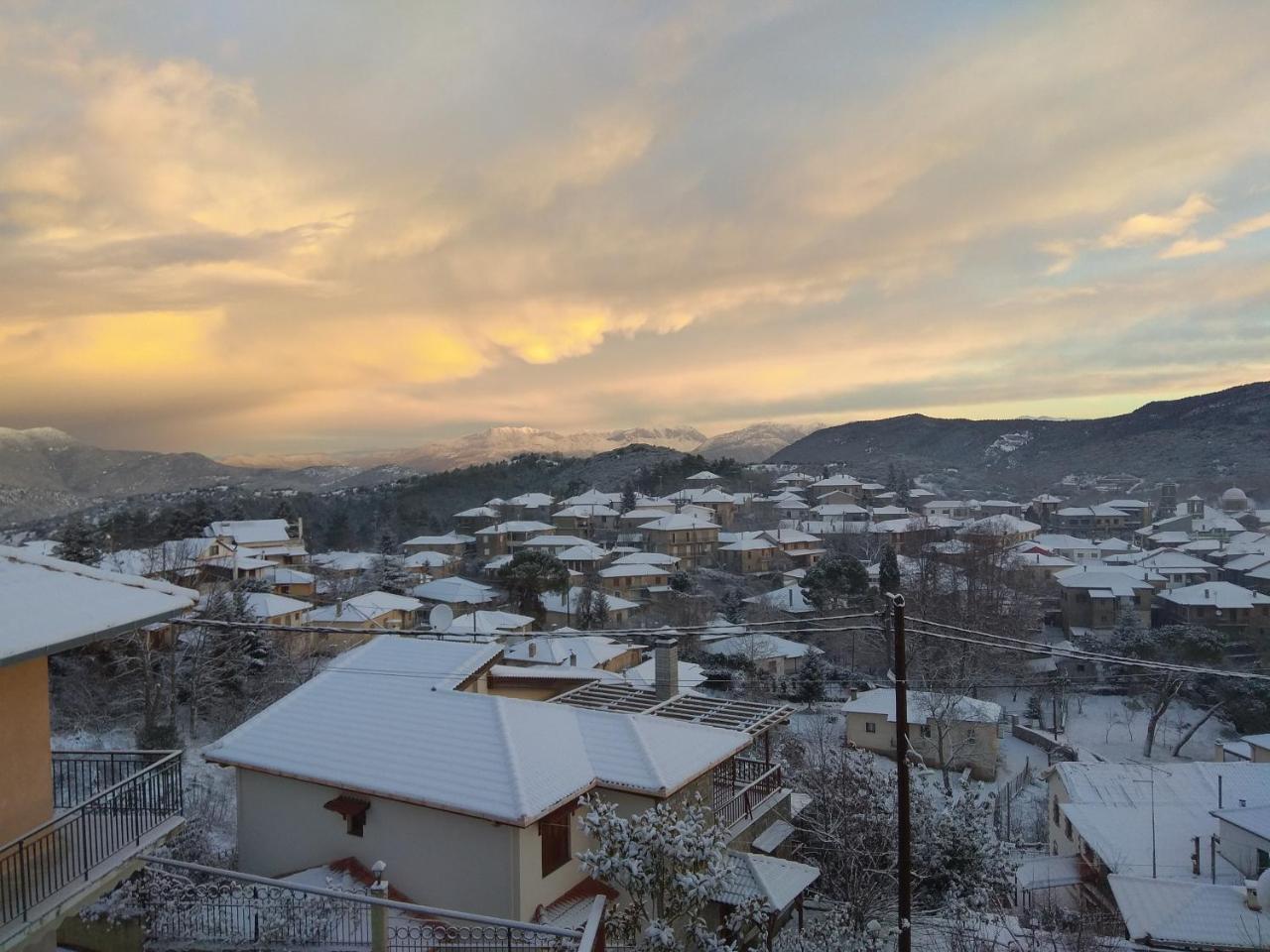 Panorama Vytinas 호텔 외부 사진